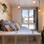 Chailloud - Modern 2pax - Lively Area - Tv Wifi Apartment Chamonix