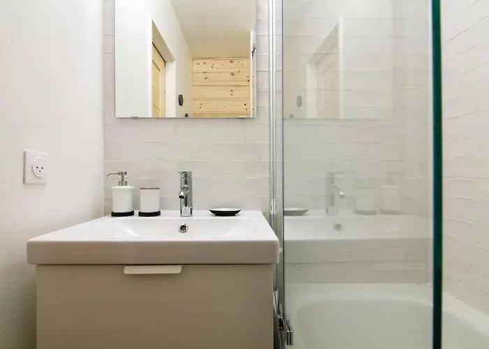 Chailloud - Modern 2pax - Lively Area - Tv Wifi * Chamonix